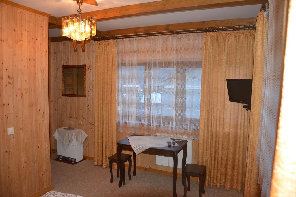 Sadyba Karpatiya Яремча Экстерьер фото